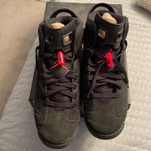 Air Jordan six retro GS. Youth size 7